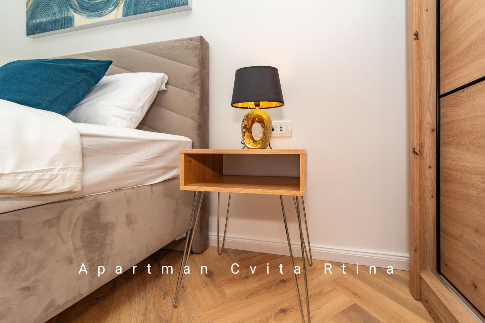 Apartman Cvita ルティナ エクステリア 写真