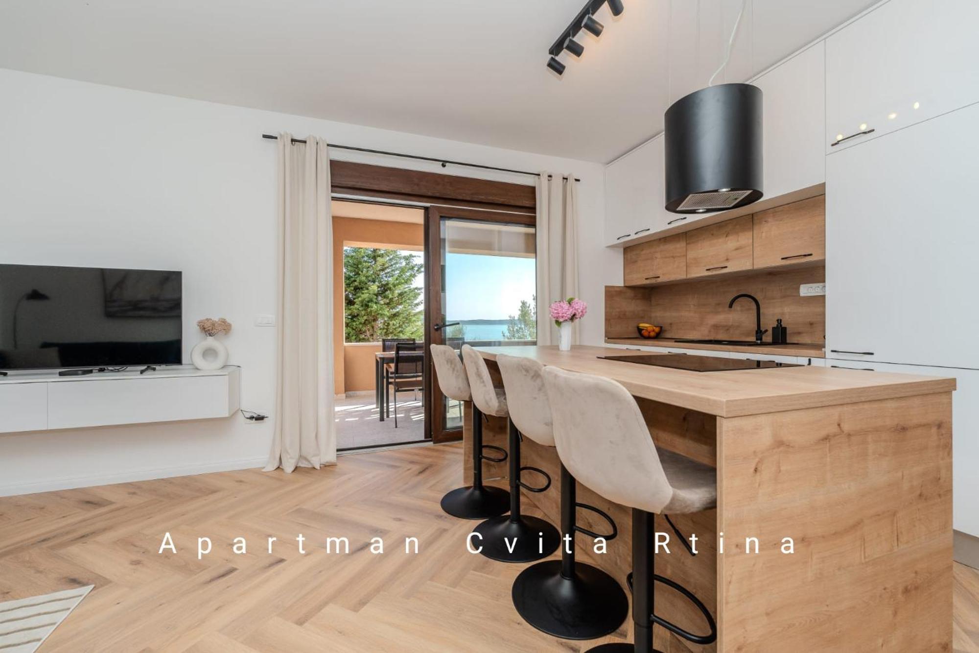 Apartman Cvita ルティナ エクステリア 写真