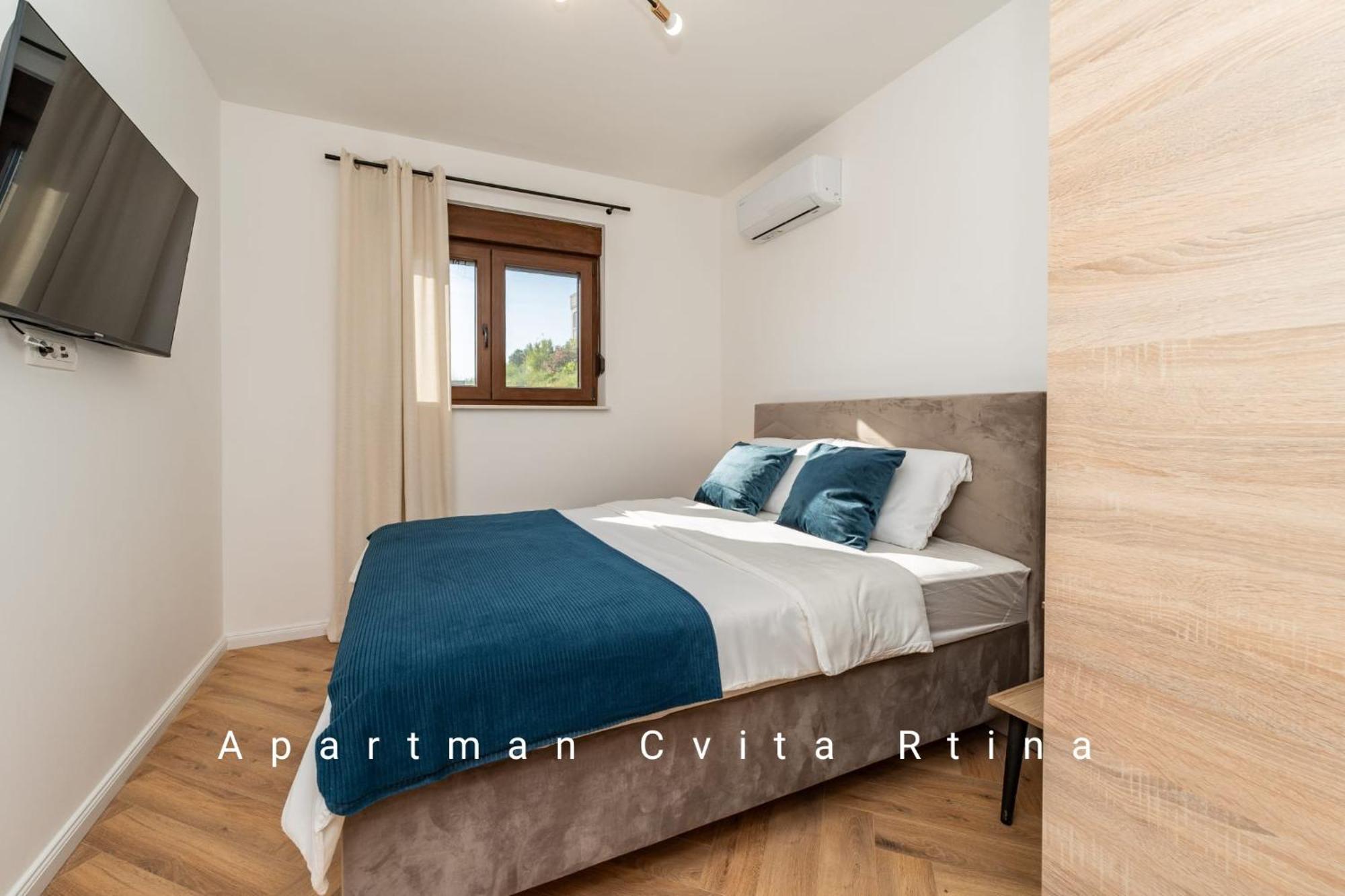Apartman Cvita ルティナ エクステリア 写真
