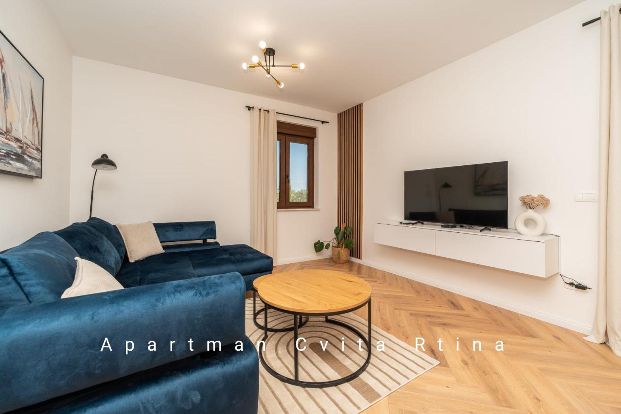 Apartman Cvita ルティナ エクステリア 写真